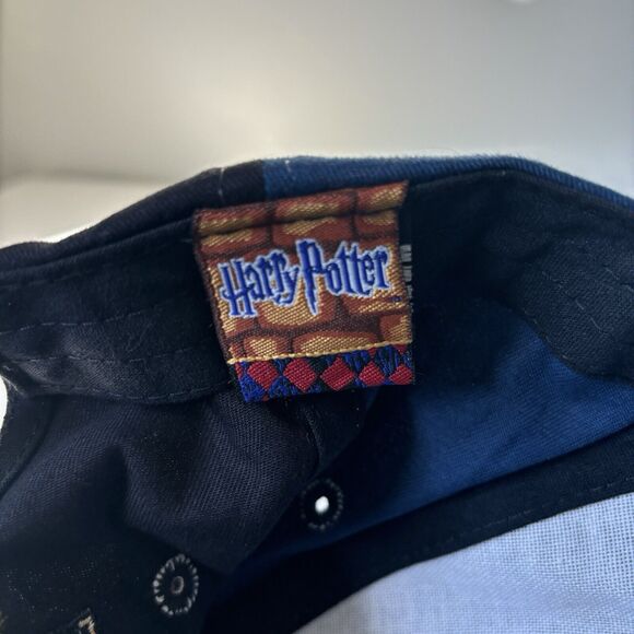 VTG 2001 Harry Potter Hogwarts Crest Hat Black Adjustable Strapback Baseball Cap - Picture 11 of 12